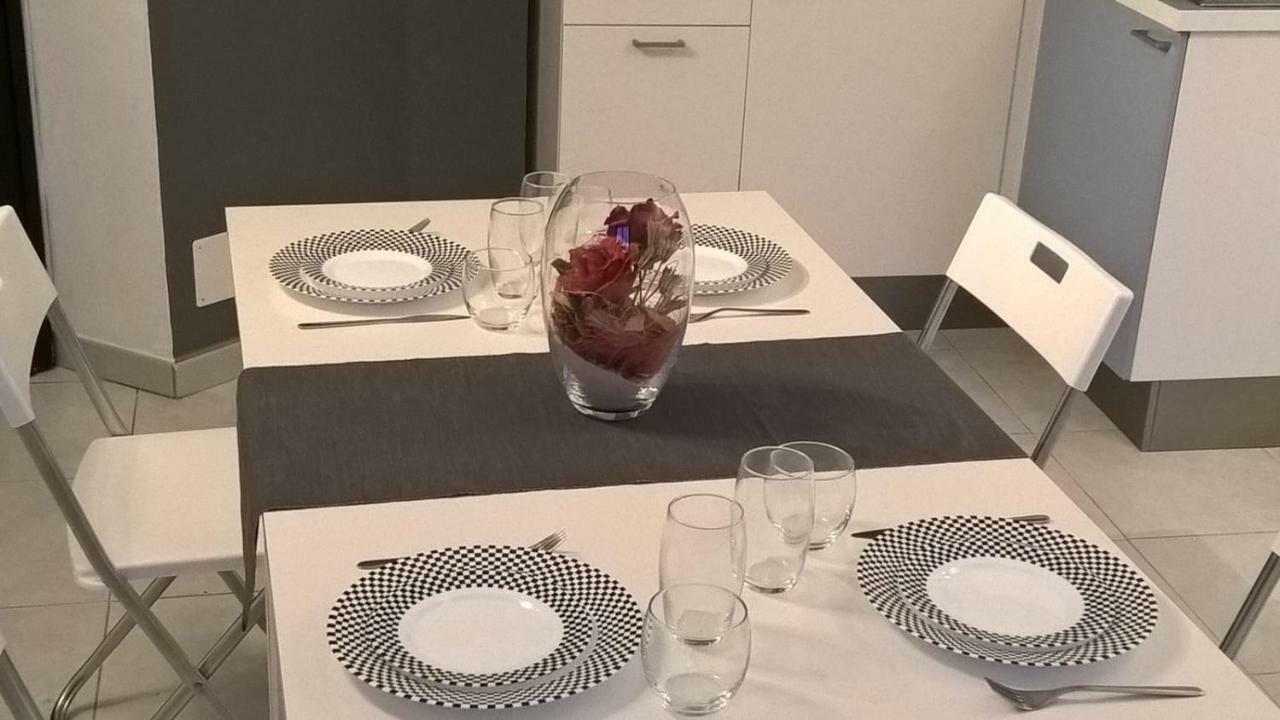 Joie De Vivre Torino Statuto Appartement Buitenkant foto